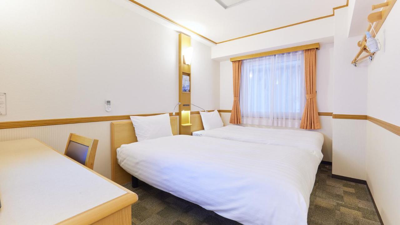 Toyoko Inn Tokyo Shinjuku Kabukicho Екстер'єр фото