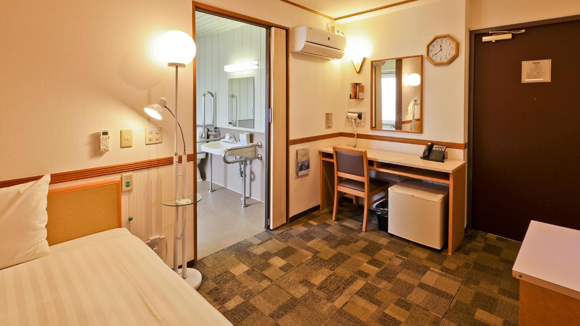 Toyoko Inn Tokyo Shinjuku Kabukicho Номер фото